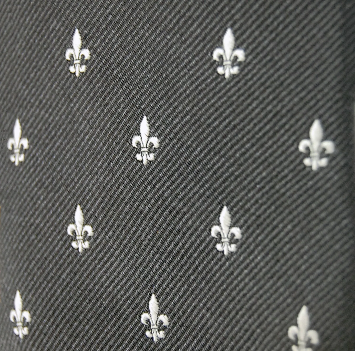 Fleur de lis Tie